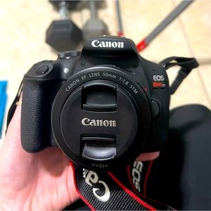 Canon Rebel T7 with 18-55mm and 75-300mm lenses